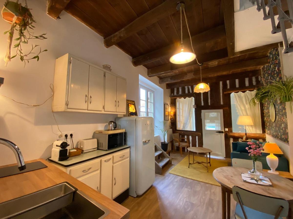 Апартаменты Duplex De Charme A Lessy Экстерьер фото